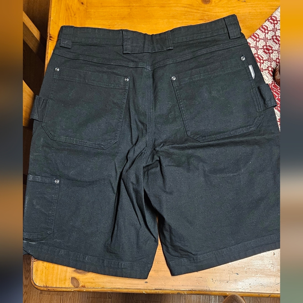 Duluth Trading Co Black Cargo Shorts - Picture 5 of 5